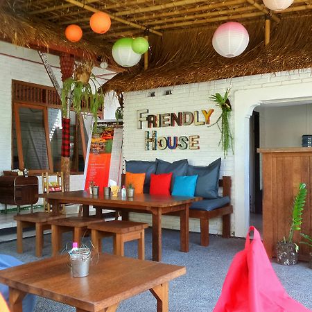 Хостел Friendly House Bali Убуд Экстерьер фото